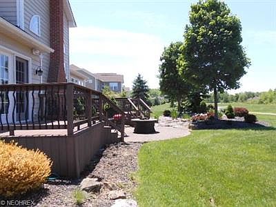 3rd image of 7434 Capilano Dr