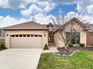 805 Zengel Dr, Dayton, OH 45459