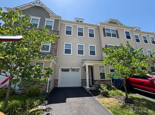 1302 Hights Farm Rd N, Monroe Township, NJ 08831