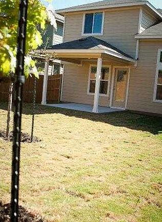 4th image of 9404 Beechnut Dr