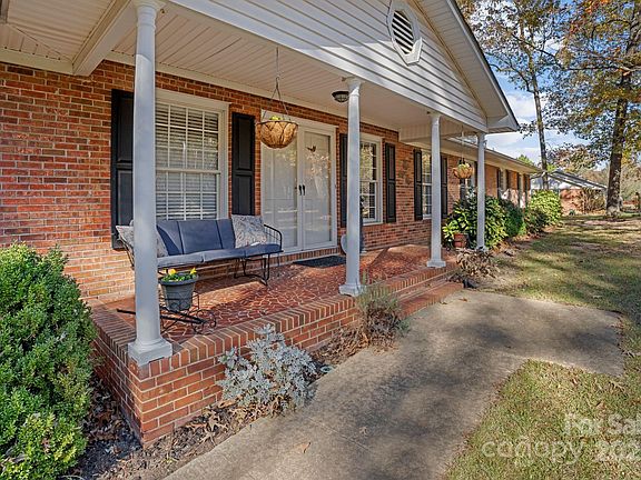 3rd image of 2587 Pageland Hwy