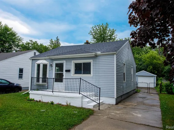 27700 Dartmouth St, Madison Heights, MI 48071