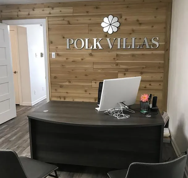 Polk Villas — Photo 41
