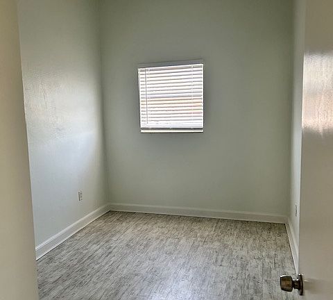 3rd image of 6314 Park Blvd N #2