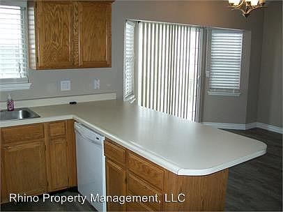 4th image of 1249 W Athleen Dr