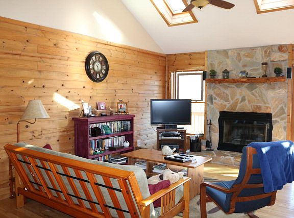 5th image of 177 Waterside Dr