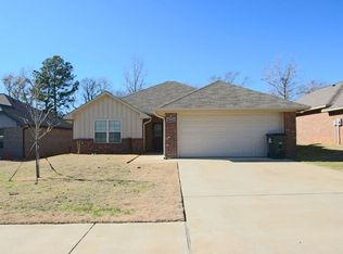 19452 King Ranch Dr, Flint, TX 75762