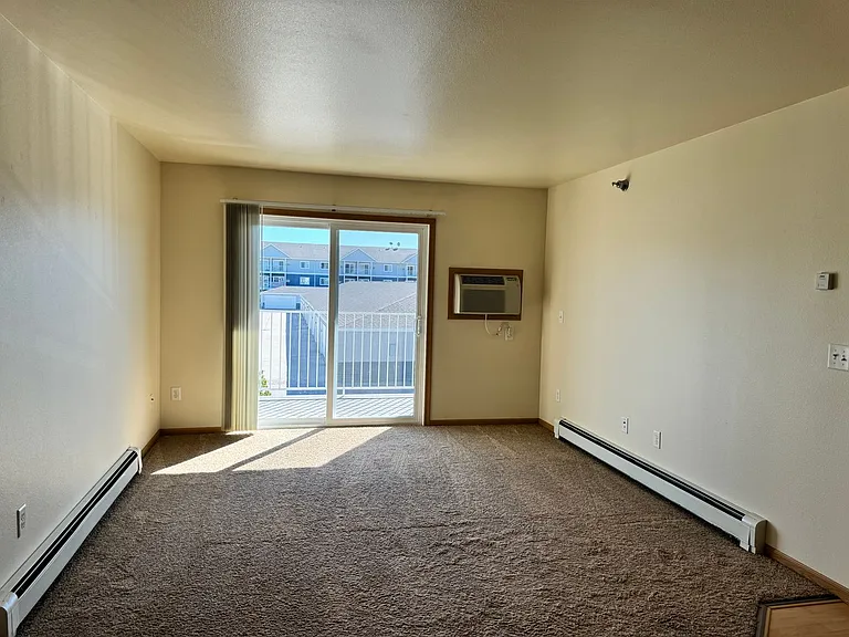 West Lake II Apartments — Photo 112