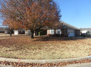 39 Arrowhead Ln, Clarksville, AR 72830