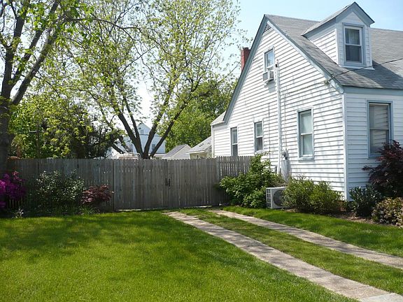 Driveway/double swing gate