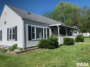 624 W McDonough St, Macomb, IL 61455