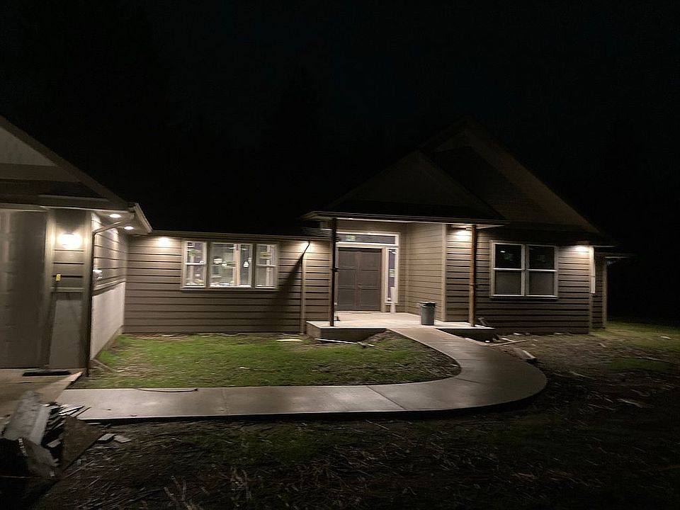 2nd image of 4513 Beauty Lake Rd SW