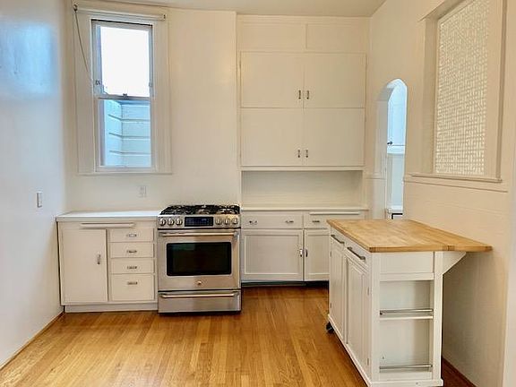 5th image of 4 Montague Pl