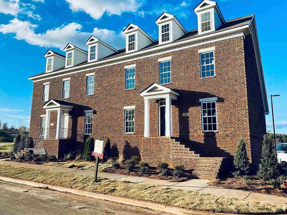 1st image of 140 Iberville St