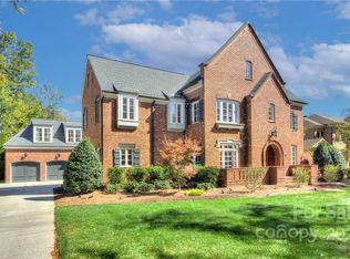 9256 Heydon Hall Cir, Charlotte, NC 28210