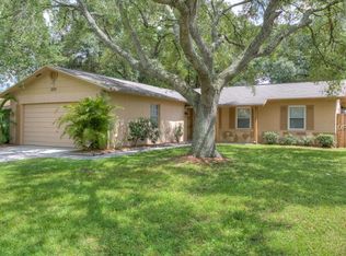 2235 Elizabeth Dr, Brandon, FL 33510