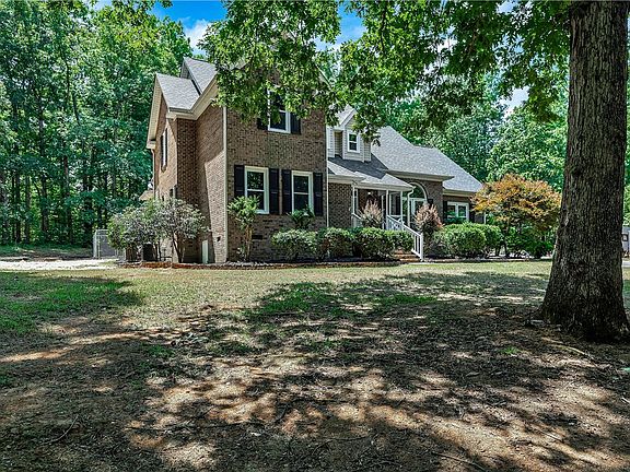 2nd image of 148 Plantation Dr