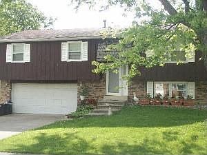 1st image of 870 Bunker Hill Dr