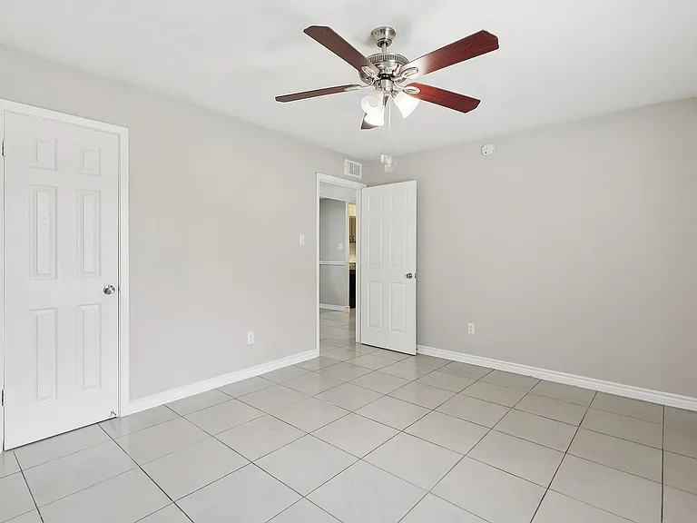 12-web-or-mls-11710 Briar Forest Dr Unit 2001-S1103-010