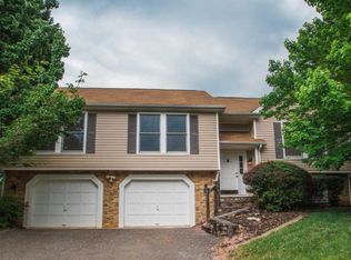 5345 Huntridge Rd, Roanoke, VA 24012