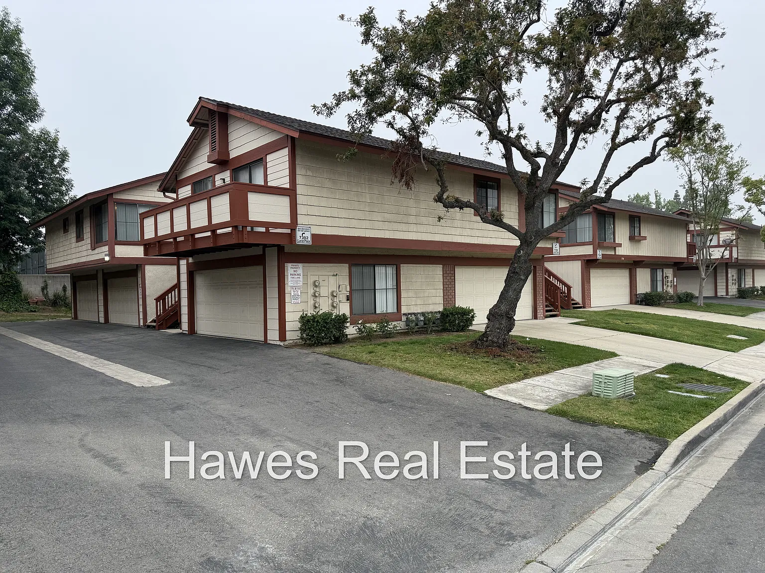 2 bed, 1.5 bath, 900 sqft, $2,300 — Photo 1