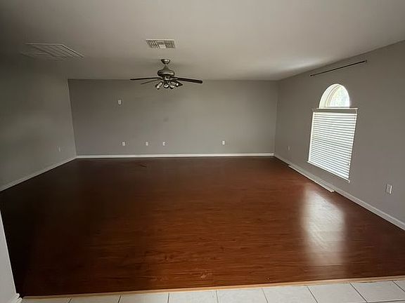 3rd image of 1312 Hawks Nest Ave
