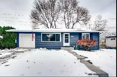 1315 S Kearney St — Photo 1
