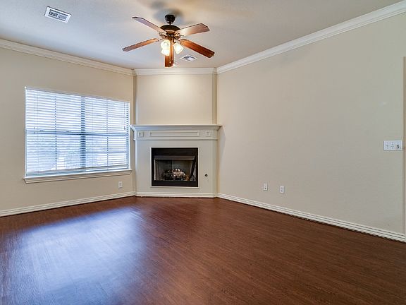 5th image of 597 E Miracle Dr APT 2