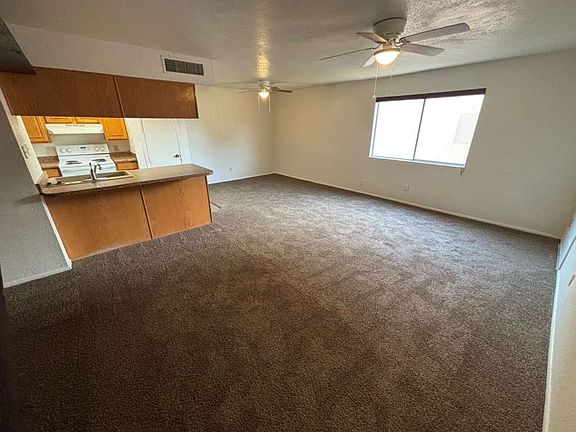 4th image of 1245 W 20th Pl