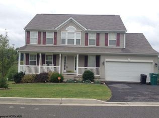 4 Emerald Dr, Bridgeport, WV 26330