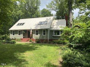 568 Log Barn Rd, Pittsboro, NC 27312