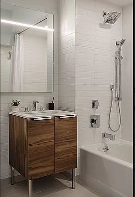 5th image of 171 Suffolk St #8E