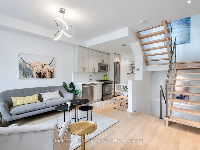 126 Spadina Rd #5 — Photo 3