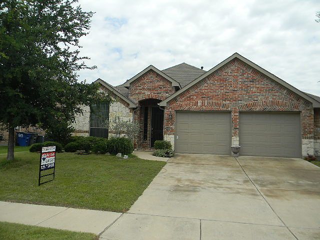 1st image of 2413 Greenbrook Dr