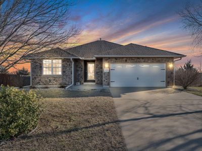 3704 NW Cherry Creek Dr, Topeka, KS, 66618