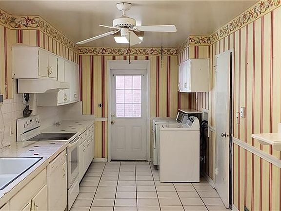 5th image of 362 Knox Dr