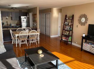 2700 N Hampden Ct APT 10E, Chicago, IL 60614
