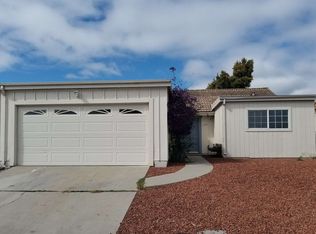 1572 Cherokee Dr, Salinas, CA 93906