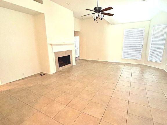 4th image of 2526 Sunrise Harbor Ln