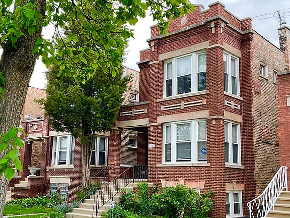 2nd image of 2105 Highland Ave