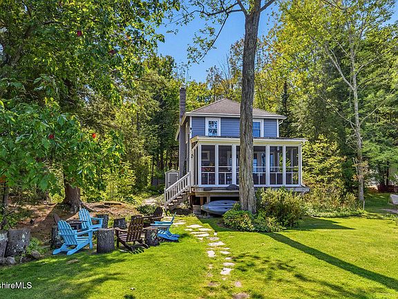 2nd image of 551 Otis Rd