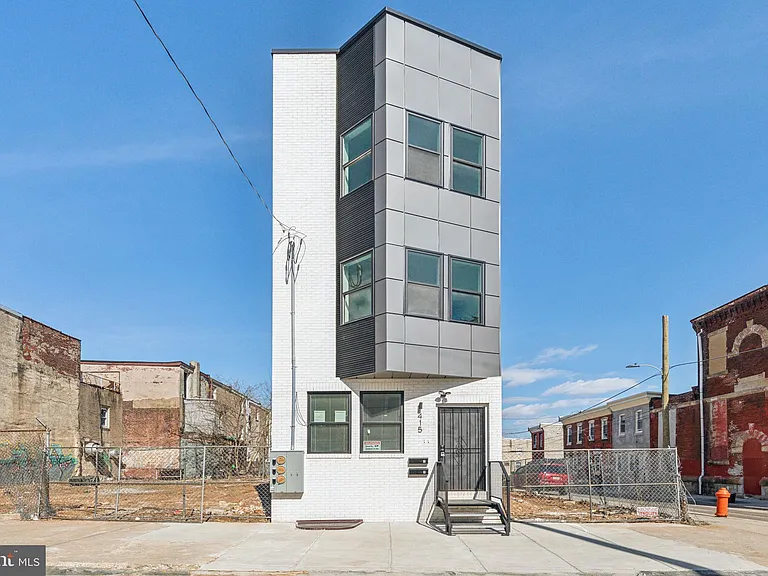 415 W York St #2 — Photo 25