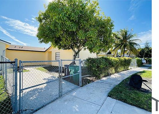 2nd image of 18740 SW 113th Ave #1