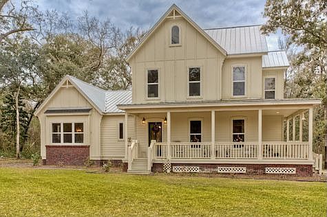 1st image of 185 Spanish Oak Ln