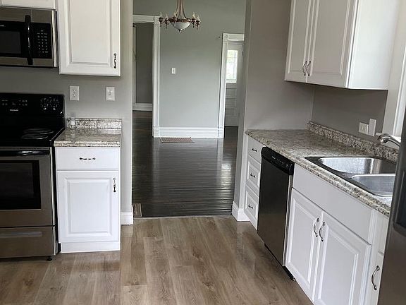 4th image of 101 E Cleveland St #1