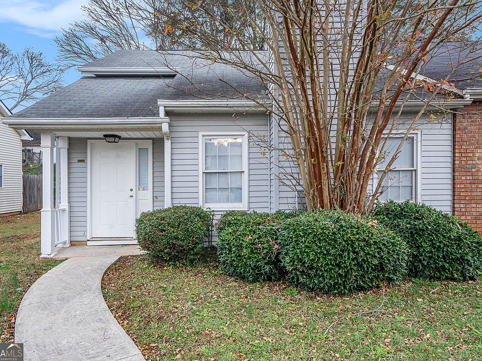 1st image of 2161 Wellington Cir