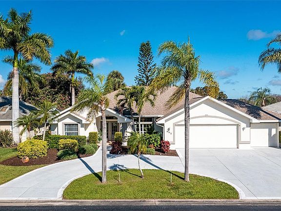 2nd image of 962 N Doral Ln