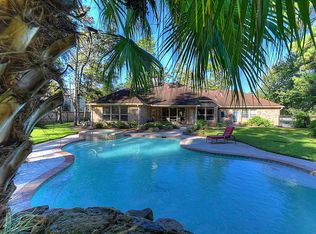9803 Clubhouse Cir, Magnolia, TX 77354