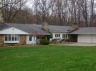 9175 Avery Rd, Broadview Heights, OH 44147