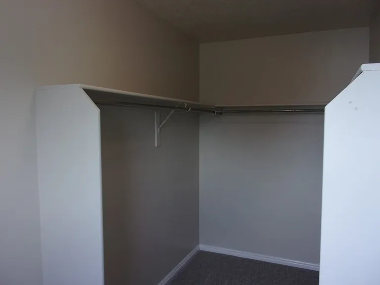 1863 Twilight Ln — Photo 24